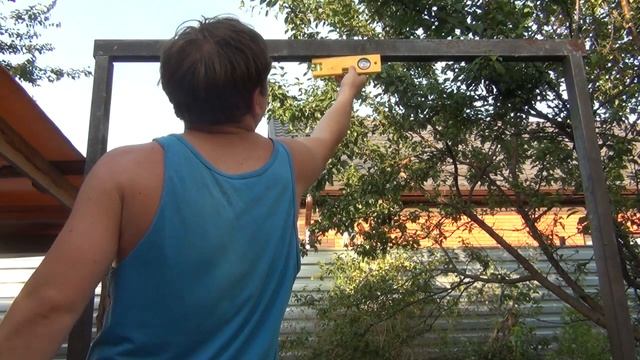 Делаю качелю для детишек смотреть онлайн