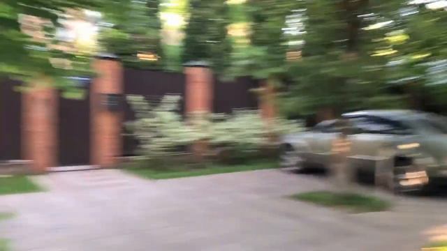 Сажаем цветы на даче/прогулка/наша жизнь смотреть онлайн