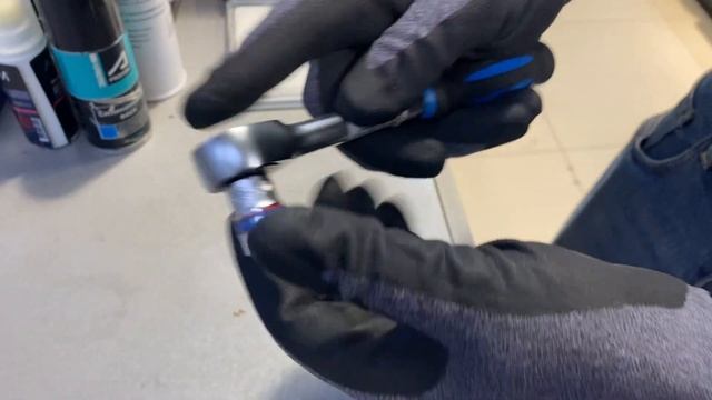 Трещотка с поворотной рукояткой, 1/4", 60 зубцов HOEGERT HT1R374 смотреть онлайн