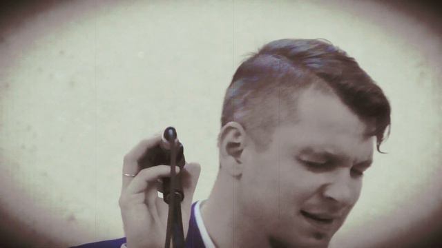Александр Зыков - Autumn leaves смотреть онлайн