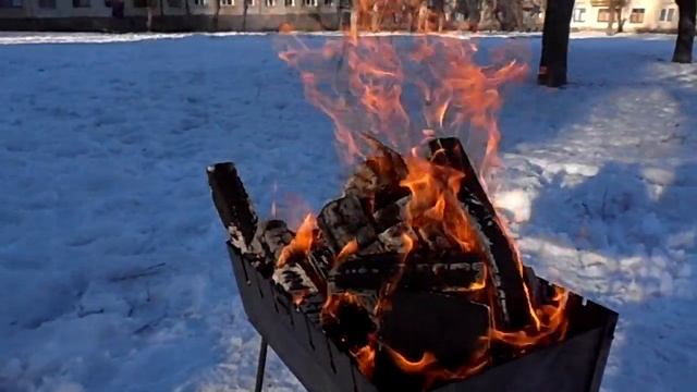 Обзор мангала.Лучший мангал.Отличный складной мангал из 2 мм стали.Отдых на природе.Прикольное виде смотреть онлайн