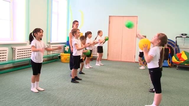 Физкультурное занятие в старшей подготовительной группе смотреть онлайн