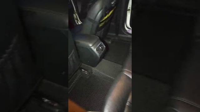 Киа Оптима приехала за своими ЕВА ковриками. смотреть онлайн