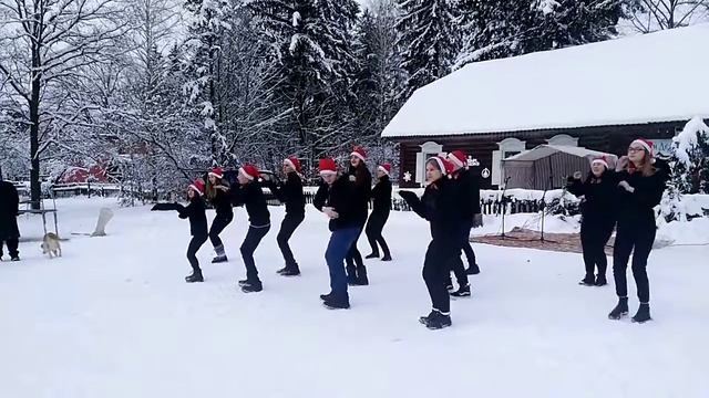 Зимние танцы смотреть онлайн