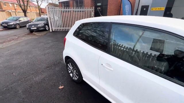 VOLKSWAGEN POLO 1.0 SE DESIGN 3D 60 BHP смотреть онлайн