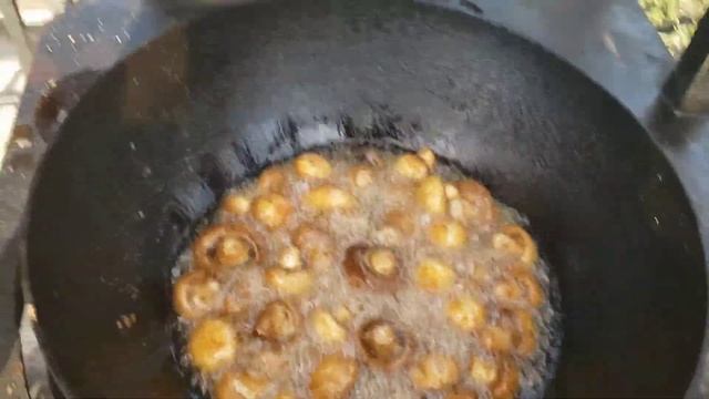 Картошка с грибами в казане. Казан-кебоб с грибами. смотреть онлайн