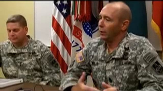 Major General Mark Yenter and CSM Robert Wells on today's Army recruits смотреть онлайн