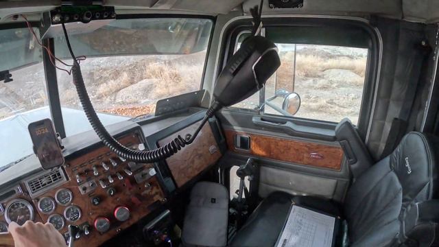 CUSTOM PETERBILT 379 PULLED OVER BY DOT - Vlog 2-14