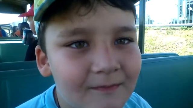 Подводная лодка на суше смотреть онлайн