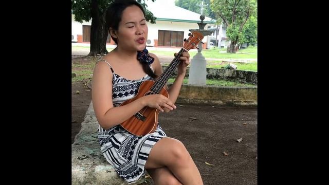 Grow Old with You- Ukulele смотреть онлайн