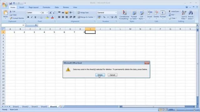 Excel 2007 - Deleting a Worksheet смотреть онлайн