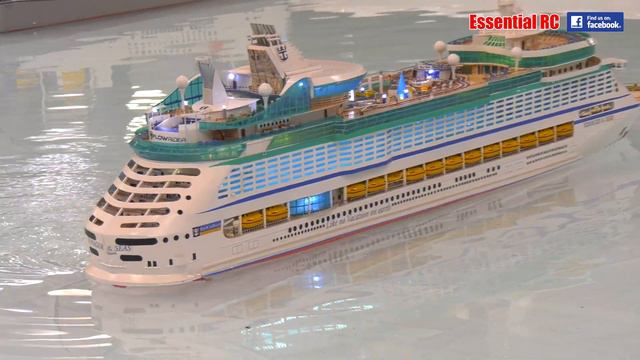 'VOYAGER of the SEAS' RC CRUISE SHIP - AMAZING SCALE DETAIL IN CLOSE UP смотреть онлайн