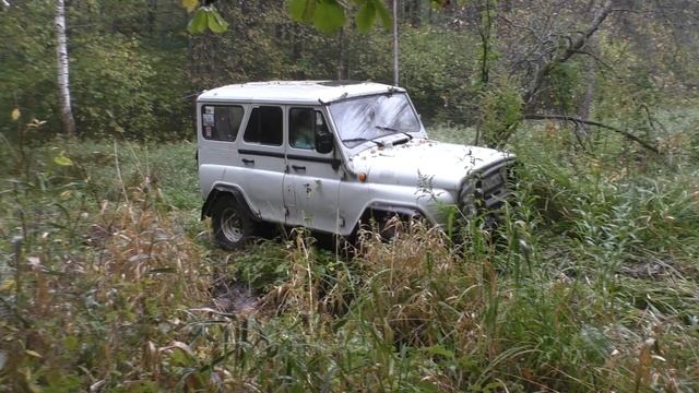Подготовленные ШевиНива, Паджеро и УАЗы смотреть онлайн