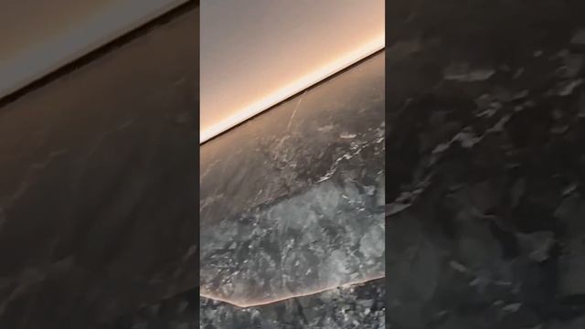 Натяжные потолки СпБ Искра | световое окно | #натяжнойпотолокспб #потолок #матовыйнатяжнойпотолок смотреть онлайн