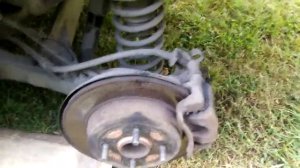 Замена тормозной жидкости на Солярисе 2011 года своими руками