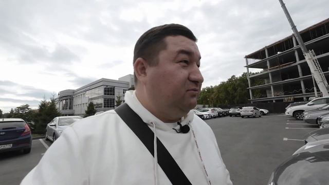 ВСТРЕТИЛ ПОДПИСЧИКОВ | Митяю Шилову привет от подписчиков. смотреть онлайн