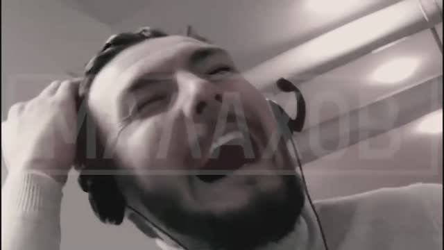 СМОТРИМ "МАЛАХОВА"! В ЛОГОВЕ ТЕЛЕФОННЫХ МОШЕННИКОВ: НОВЫЕ СПОСОБЫ ОБМАНА - СЕГОДНЯ В 16:30 смотреть онлайн