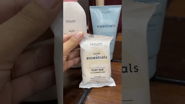 Oriflame Essential Products смотреть онлайн