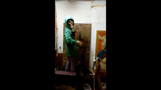 препод говорил: "масляные краски радиОАктивнныЫЕ!" смотреть онлайн