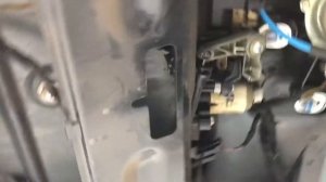 Mercedes w203 универсал. Некорректно работает ручка двери багажника.РЕШЕНО.