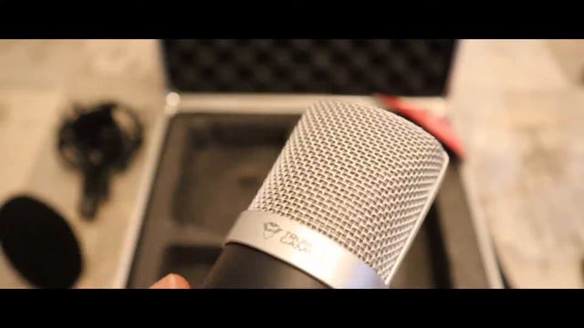 Unboxing. Trust Gaming Emita USB Studio Mikrofon für PC, PS4 und PS5 - schwarz (Deutsch/HD) смотреть онлайн