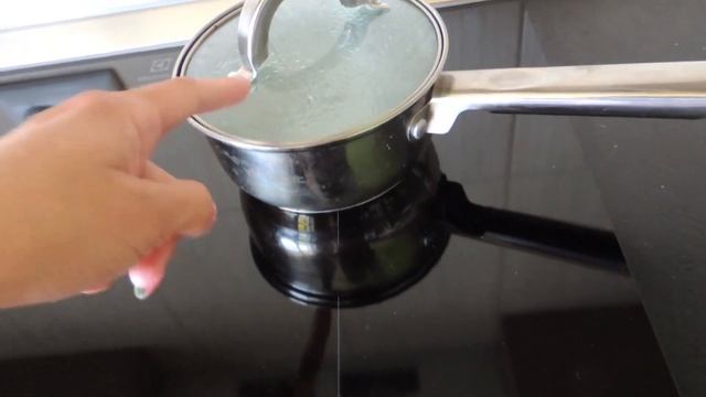видеообзор индукционной плиты ELECTROLUX IPES6452KF смотреть онлайн
