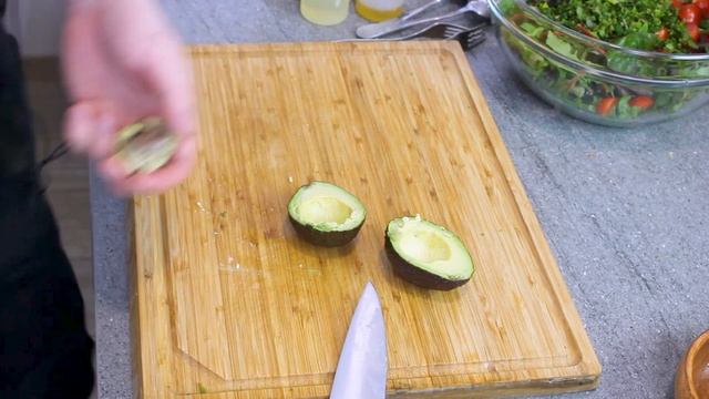 Салат с креветками и авокадо | СУПЕР БЛЮДО на праздничный стол смотреть онлайн