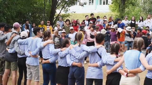 «Байкальский Бор» распахнул двери для первой смены ребят после долгого перерыва смотреть онлайн