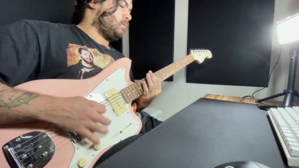 Fender Player Jazzmaster In Shell Pink - Can You Play Metal On A Jazzmaster?!