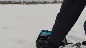 Испытание шуруповерт ледобур Макита. Это доступная по цене и качеству модель, фабрика Китай Makita.