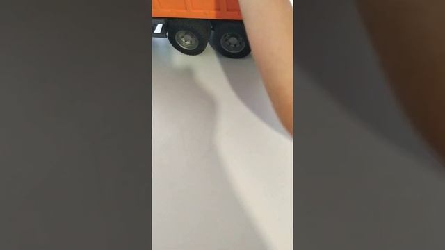 Обзор на машинку мусоровоз. смотреть онлайн