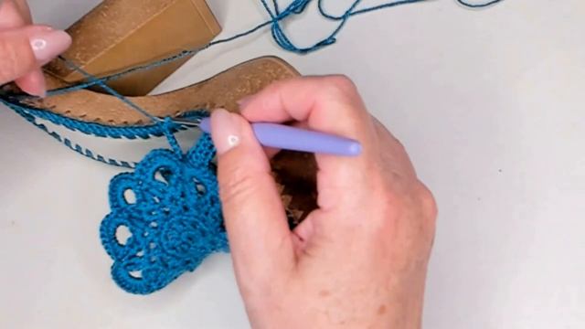 ?⚡БОСОНОЖКИ ЖЕНСКИЕ АЖУР?ЧАСТЬ 2 МК ДЛЯ НОВИЧКОВ? ВЯЖЕМ КРЮЧКОМ ?? CROCHET SHOES смотреть онлайн