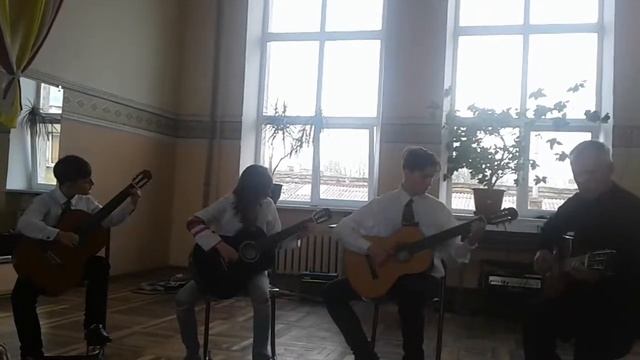 Квартет гитар "Компарсито" смотреть онлайн