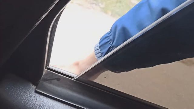 Блокировка задних дверей авто от детей на примере ВАЗ 21099. Детский замок на автомобиле. смотреть онлайн