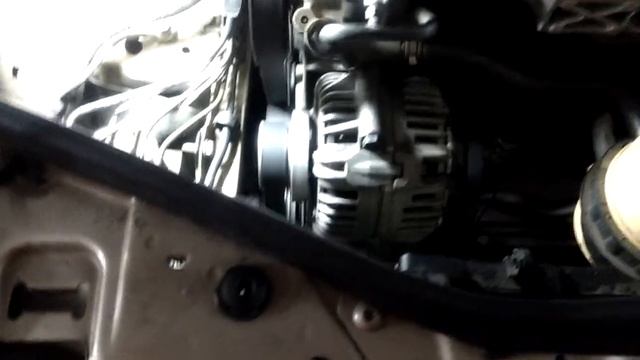 CAMBIO CORREA ACCESORIOS RENAULT смотреть онлайн