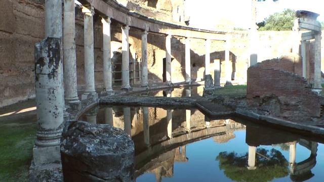 Villa Adriana . Italy смотреть онлайн