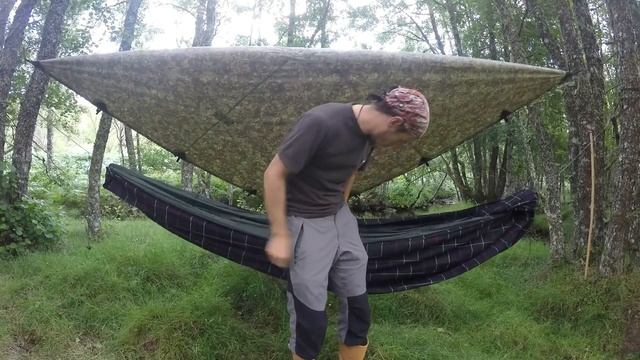 Using the Plaid (Great Kilt) for Hammock Camping (Multipurpose garment, Bushcraft uses) смотреть онлайн