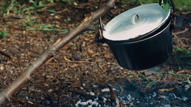 Лучшая рыбалка или как приготовить уху и рыбу в глине? Стань мастером рыбалки! смотреть онлайн