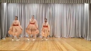 Татарский танец под песню Гузель Уразова - Бие эйдэ, ике бас