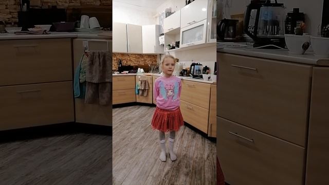 Русская поэзия от сестричек. Читаем стихи для Вас смотреть онлайн