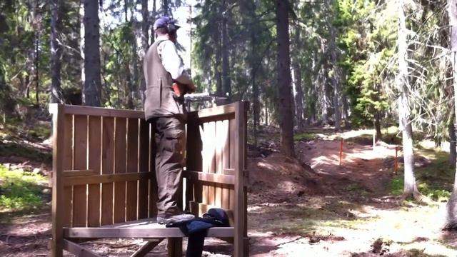 Stefan Bogren skjuter björn смотреть онлайн