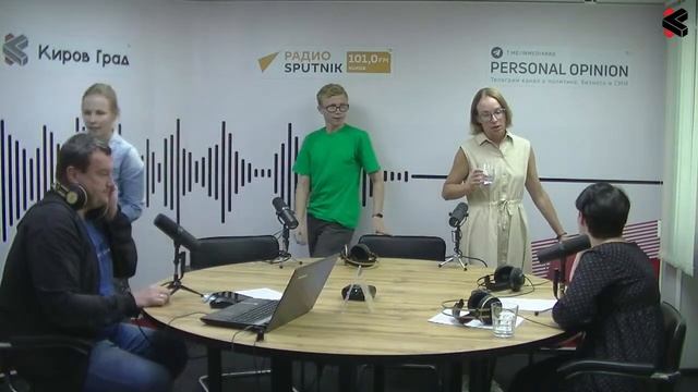 Дневной разворот: Как реагенты влияют на деревья? // Фестиваль «На семи холмах» в «Смене» смотреть онлайн