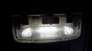 Замена плафона освещения салона