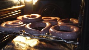 Домашняя Колбаса КРАКОВСКАЯ, приготовленная в духовке.Рецепт колбасы.Как сделать колбасу дома!