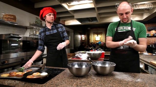 Самые вкусные сырники — рецепт Едим ТВ смотреть онлайн