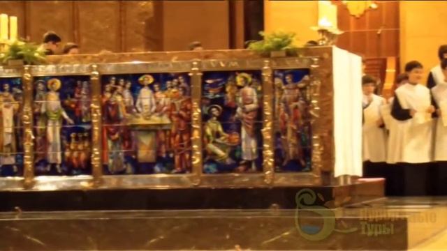 Испания. Гора Монтсеррат. Хор мальчиков Храма Монтсеррат смотреть онлайн