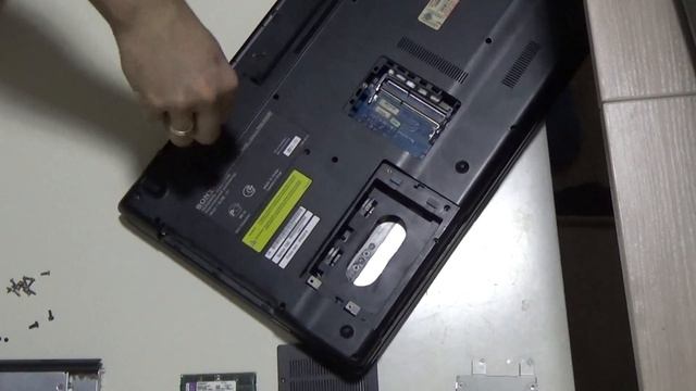 Разборка ноутбука  Sony Pcg-91212v