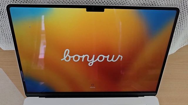 UnBoxing MacBook Air 15'' смотреть онлайн