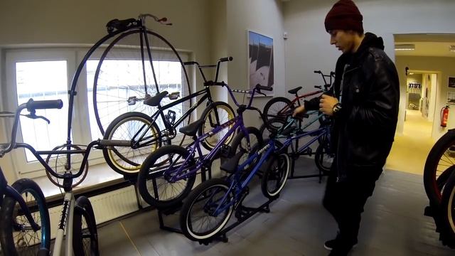 Как выбрать BMX комплит - How to choose BMX complete | Школа BMX Online #15 [Дима Гордей] смотреть онлайн