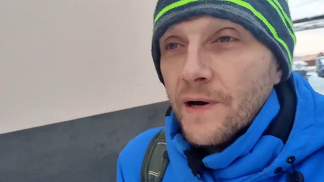 Огромные сосульки и гибель малышей( смотреть онлайн